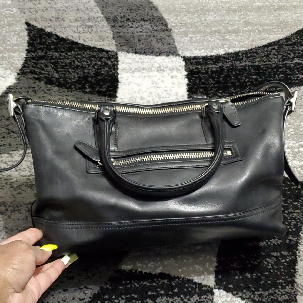 Purse - Picture 2 of 3
